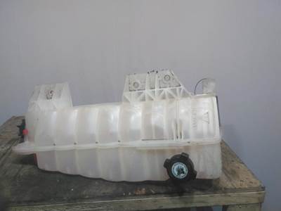 Kenworth T680 Radiator Overflow Bottle / Surge Tank