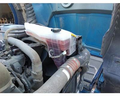 Kenworth T680 Radiator Overflow Bottle / Surge Tank