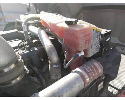 Kenworth T680 Radiator Overflow Bottle / Surge Tank