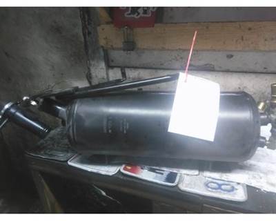 Kenworth T680 Radiator Overflow Bottle / Surge Tank
