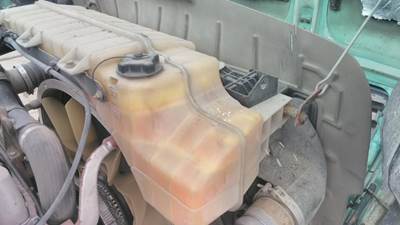 Mack Pinnacle CXU612 Right Radiator Overflow Bottle / Surge Tank for a Mack CXU612