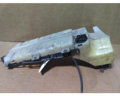 Mack Pinnacle CXU612 Radiator Overflow Bottle / Surge Tank for a Mack CXU612