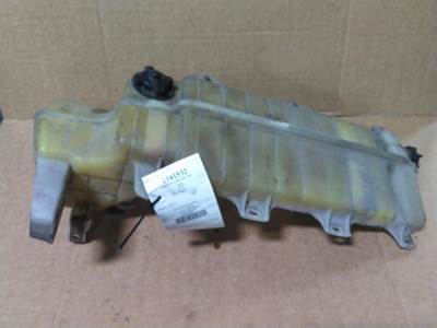 Mack Pinnacle CXU613 Radiator Overflow Bottle / Surge Tank for a Mack CXU613
