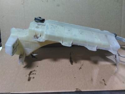 Mack Pinnacle CXU613 Radiator Overflow Bottle / Surge Tank for a Mack CXU613