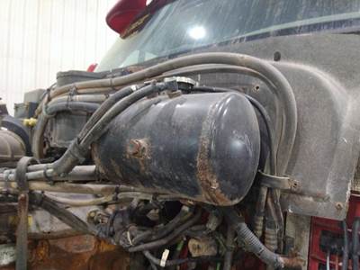 Peterbilt 387 Radiator Overflow Bottle / Surge Tank