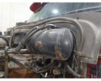 Peterbilt 387 Radiator Overflow Bottle / Surge Tank