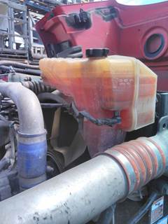 Peterbilt 579 Radiator Overflow Bottle / Surge Tank
