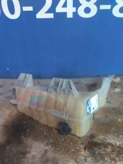 Peterbilt 579 Radiator Overflow Bottle / Surge Tank