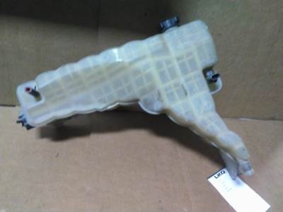 Peterbilt 579 Radiator Overflow Bottle / Surge Tank