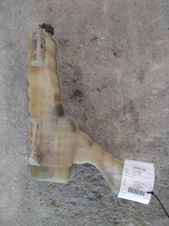 Peterbilt 579 Radiator Overflow Bottle / Surge Tank