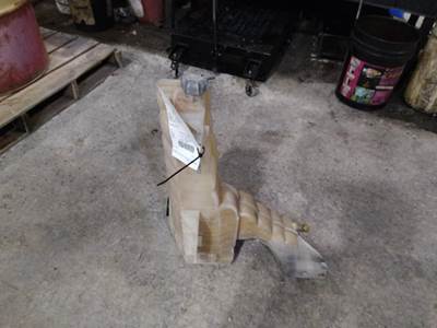Peterbilt 579 Right Radiator Overflow Bottle / Surge Tank