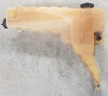 Peterbilt 579 Radiator Overflow Bottle / Surge Tank