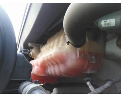 Peterbilt 579 Left Radiator Overflow Bottle / Surge Tank