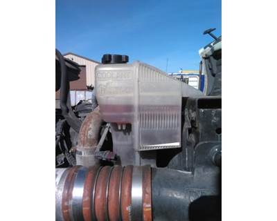 Peterbilt 579 Radiator Overflow Bottle / Surge Tank