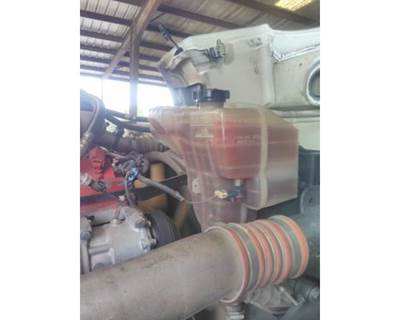 Peterbilt 579 Radiator Overflow Bottle / Surge Tank
