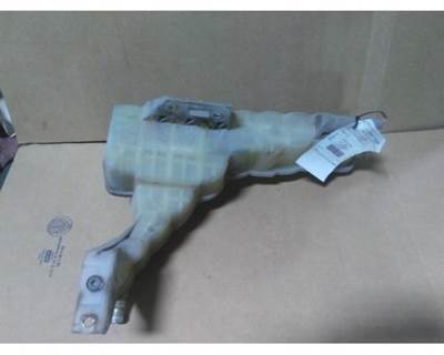 Peterbilt 579 Radiator Overflow Bottle / Surge Tank