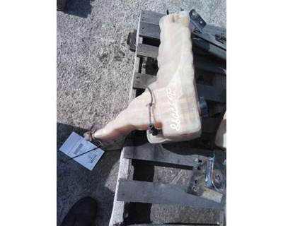 Peterbilt 579 Radiator Overflow Bottle / Surge Tank