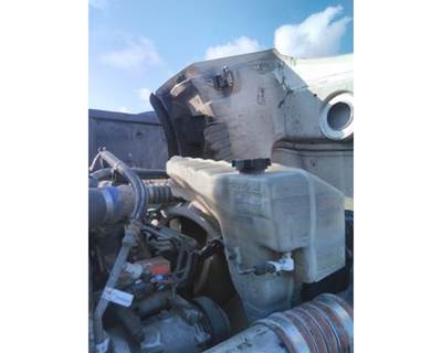 Peterbilt 579 Radiator Overflow Bottle / Surge Tank