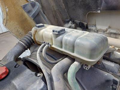 Volvo VN Radiator Overflow Bottle / Surge Tank