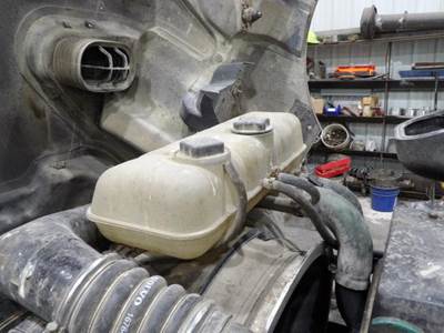 Volvo VN Radiator Overflow Bottle / Surge Tank