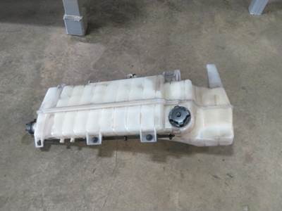 Volvo VNL Radiator Overflow Bottle / Surge Tank