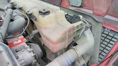 Volvo VNL Radiator Overflow Bottle / Surge Tank
