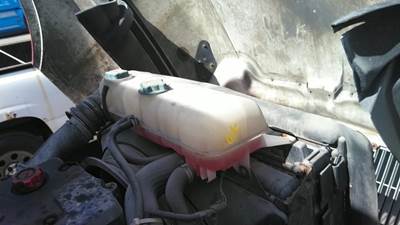 Volvo VNL Radiator Overflow Bottle / Surge Tank