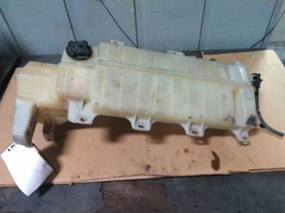 Volvo VNL Radiator Overflow Bottle / Surge Tank