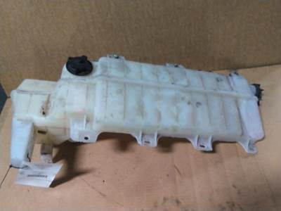 Volvo VNL Radiator Overflow Bottle / Surge Tank