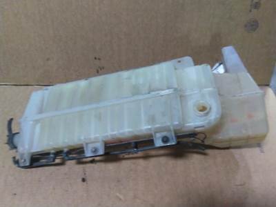 Volvo VNL Radiator Overflow Bottle / Surge Tank