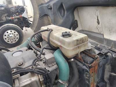 Volvo VNL Right Radiator Overflow Bottle / Surge Tank