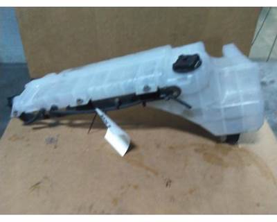 Volvo VNL Radiator Overflow Bottle / Surge Tank
