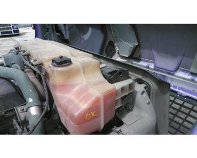 Volvo VNL Right Radiator Overflow Bottle / Surge Tank