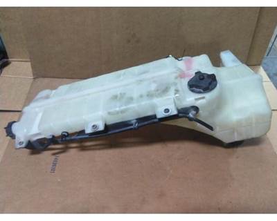 Volvo VNL Radiator Overflow Bottle / Surge Tank