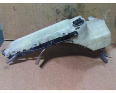 Volvo VNL Radiator Overflow Bottle / Surge Tank