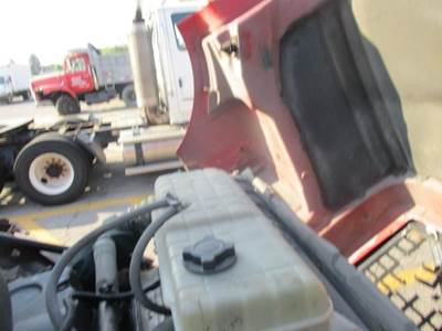 Volvo VNM Radiator Overflow Bottle / Surge Tank