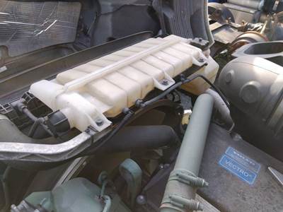 Volvo VNR Radiator Overflow Bottle / Surge Tank