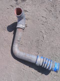 Peterbilt 387 Radiator Hose