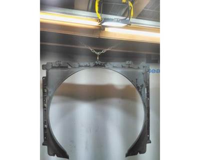 Freightliner Cascadia 126 Radiator Shroud