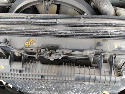 Ford F-550 Radiator for a Ford F550SD (SUPER DUTY)