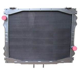 Freightliner Century Class 120 Radiator for a Freightliner CENTURY 120