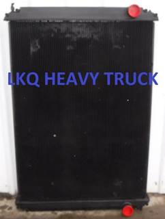 Freightliner Columbia 120 Radiator
