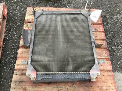 Freightliner FL70 Radiator