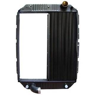 International 4900 Radiator