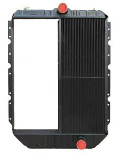 International 4900 Radiator
