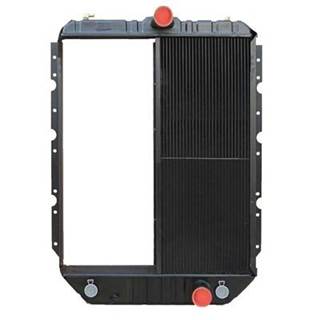 International 4900 Radiator