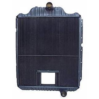 International 4900 Radiator