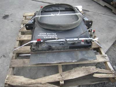 Isuzu NPR HD Radiator