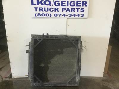 Peterbilt 387 Radiator