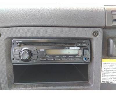 Freightliner Cascadia 113 Radio